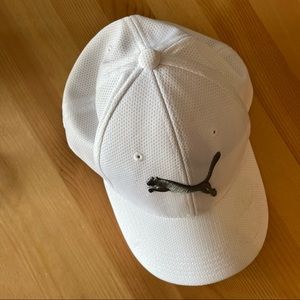 Puma white baseball cap with gray embroidered logo